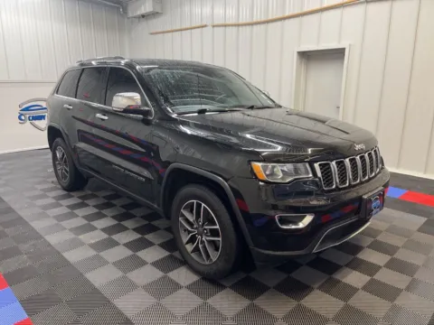 Photos of 2019 Jeep Grand Cherokee Limited for sale in Syracuse, NY at Candy Cars
