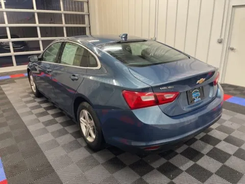 More photos of 2024 Chevrolet Malibu LT at Candy Cars, NY