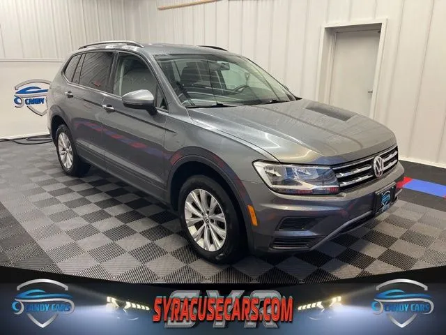 2020 Volkswagen Tiguan S's photo