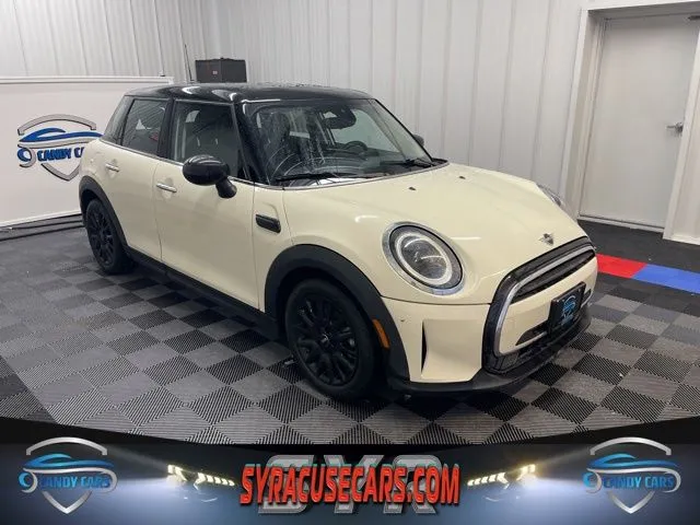 2022 MINI Hardtop 4 Door's photo