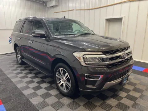 Photos of 2024 Ford Expedition Limited for sale in Syracuse, NY at Candy Cars