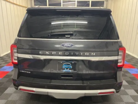 More photos of 2024 Ford Expedition Limited at Candy Cars, NY