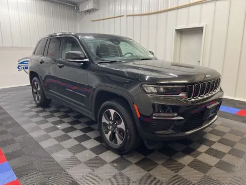 Photos of 2024 Jeep Grand Cherokee 4xe for sale in Syracuse, NY at Candy Cars