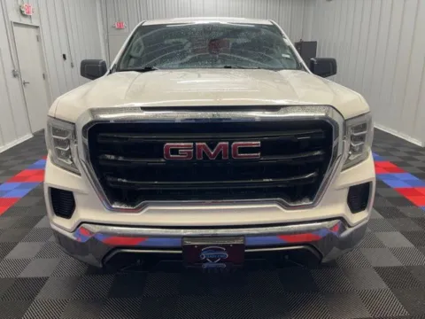 More photos of 2020 GMC Sierra 1500 at Candy Cars, NY