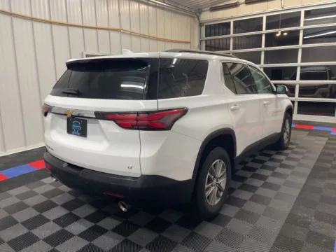 More photos of 2023 Chevrolet Traverse LT at Candy Cars, NY