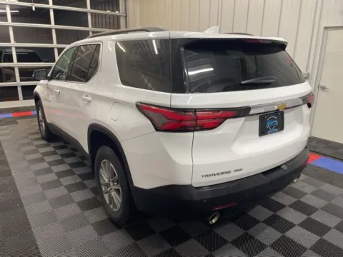 More photos of 2023 Chevrolet Traverse LT at Candy Cars, NY