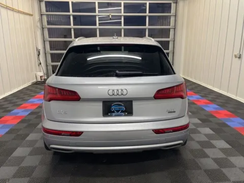 More photos of 2018 Audi Q5 2.0T Prestige at Candy Cars, NY