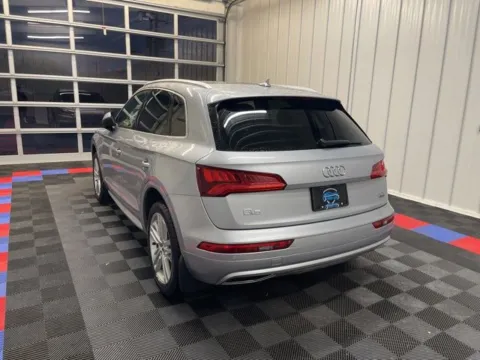 More photos of 2018 Audi Q5 2.0T Prestige at Candy Cars, NY