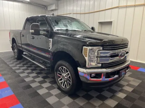 Photos of 2019 Ford F-250SD Lariat for sale in Syracuse, NY at Candy Cars