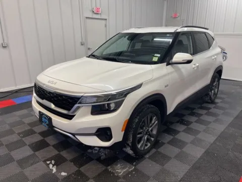 More photos of 2022 Kia Seltos S at Candy Cars, NY