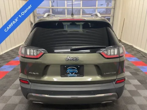 More photos of 2019 Jeep Cherokee Limited at Candy Cars, NY