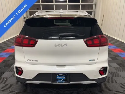 More photos of 2022 Kia Niro LX at Candy Cars, NY