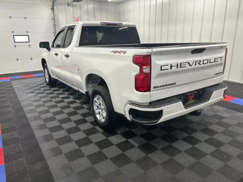 More photos of 2020 Chevrolet Silverado 1500 Custom at Candy Cars, NY