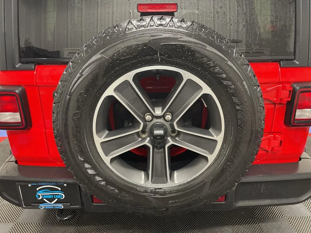 2023 Jeep Wrangler 4-Door Sahara - Photo 20