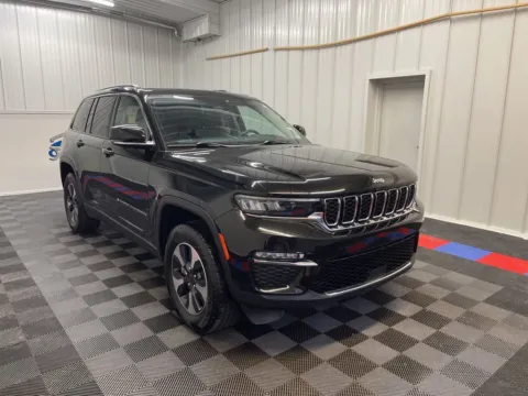 Photos of 2023 Jeep Grand Cherokee 4xe for sale in Syracuse, NY at Candy Cars