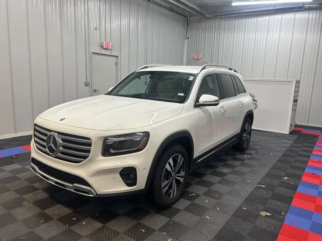 2025 Mercedes-Benz GLB Base - Photo 6