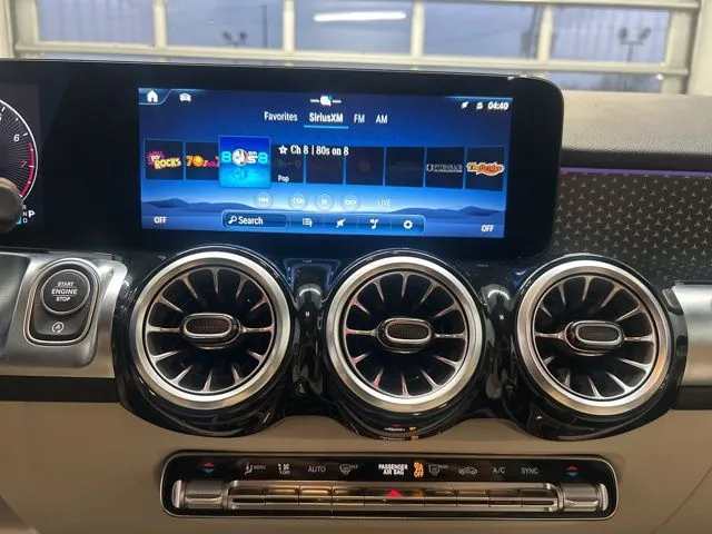 2025 Mercedes-Benz GLB Base - Photo 17