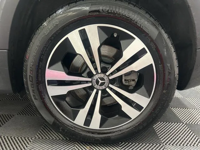 2025 Mercedes-Benz GLB Base - Photo 18