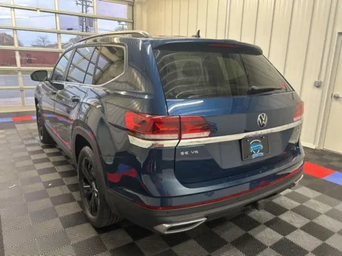 More photos of 2023 Volkswagen Atlas 3.6L V6 SE w/Technology at Candy Cars, NY