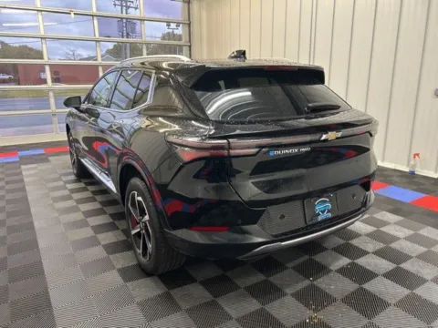 More photos of 2025 Chevrolet Equinox EV LT at Candy Cars, NY