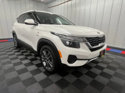Photos of 2021 Kia Seltos LX for sale in Syracuse, NY at Candy Cars