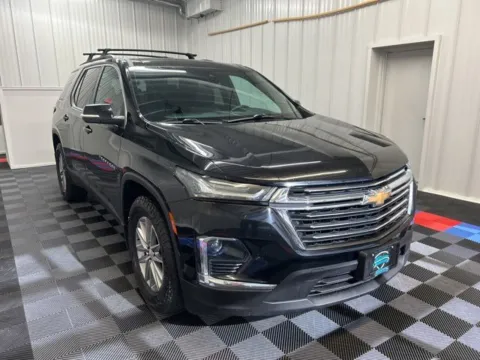 Photos of 2023 Chevrolet Traverse LT Leather for sale in Syracuse, NY at Candy Cars