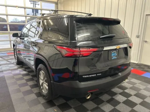 More photos of 2023 Chevrolet Traverse LT Leather at Candy Cars, NY