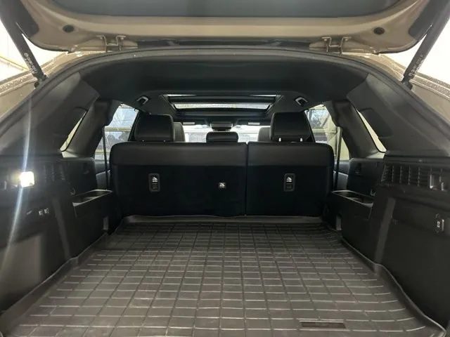 2025 Mazda CX-70 Premium Package - Photo 15
