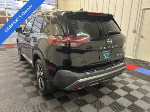 More photos of 2023 Nissan Rogue SL at Candy Cars, NY