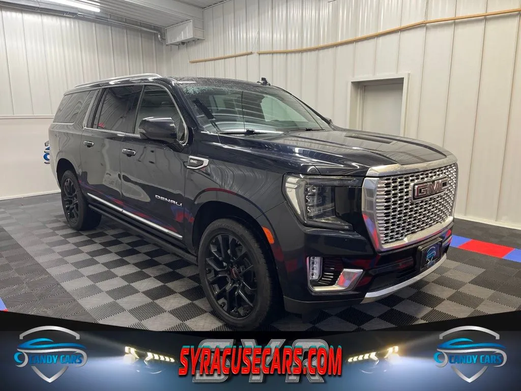 2023 GMC Yukon Denali AWD's photo