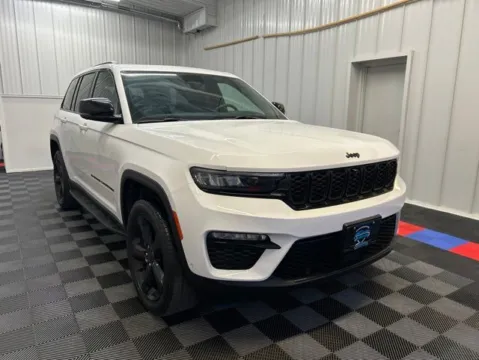 Photos of 2024 Jeep Grand Cherokee Limited for sale in Syracuse, NY at Candy Cars