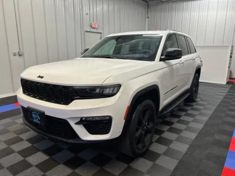 More photos of 2024 Jeep Grand Cherokee Limited at Candy Cars, NY