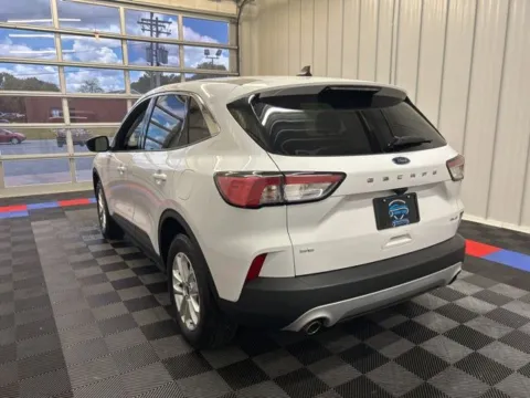 More photos of 2022 Ford Escape SE at Candy Cars, NY