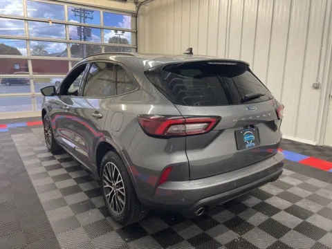 More photos of 2023 Ford Escape Hybrid ST-Line Elite at Candy Cars, NY
