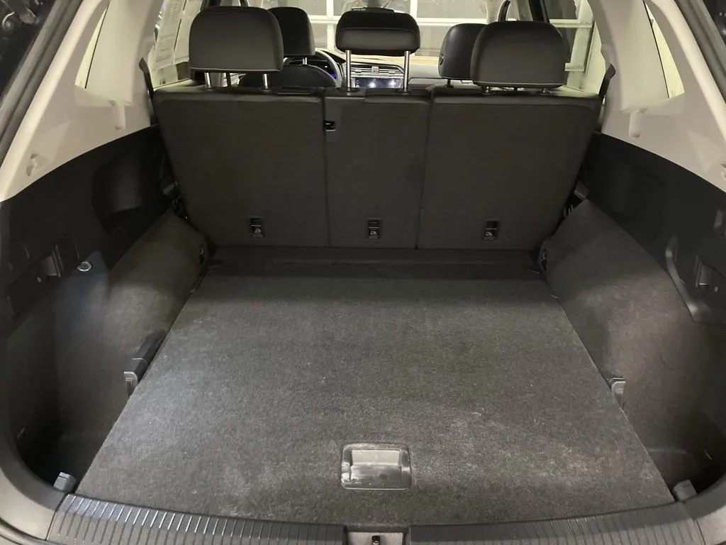 2023 Volkswagen Tiguan SE - Photo 14