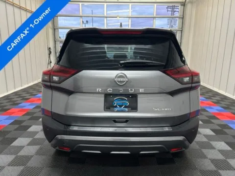 More photos of 2023 Nissan Rogue SL at Candy Cars, NY