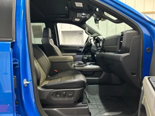 2025 Chevrolet Silverado 1500 ZR2 - Photo 18