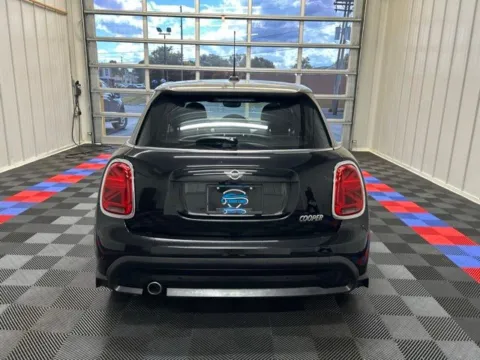 More photos of 2022 MINI Cooper Classic at Candy Cars, NY