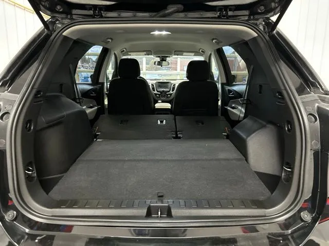 2022 Chevrolet Equinox LS - Photo 14