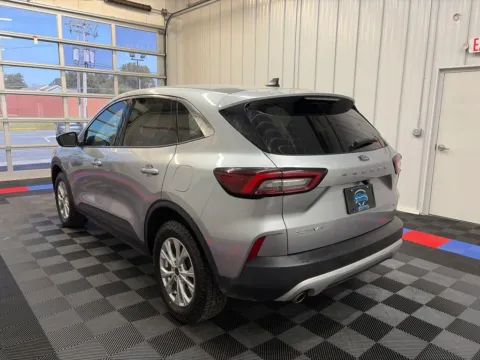 More photos of 2023 Ford Escape Active at Candy Cars, NY