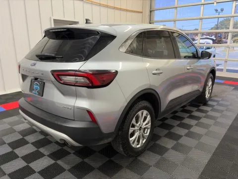 More photos of 2023 Ford Escape Active at Candy Cars, NY