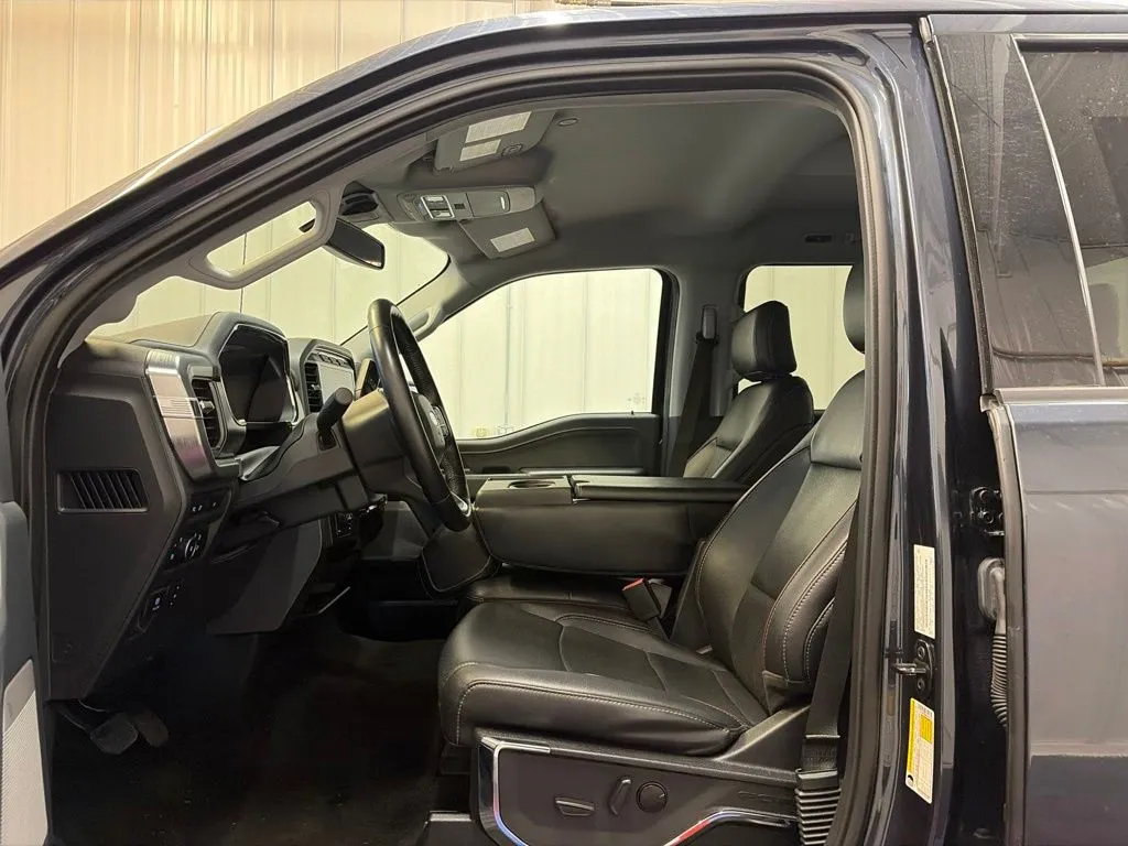 2022 Ford F-150 Lariat - Photo 12