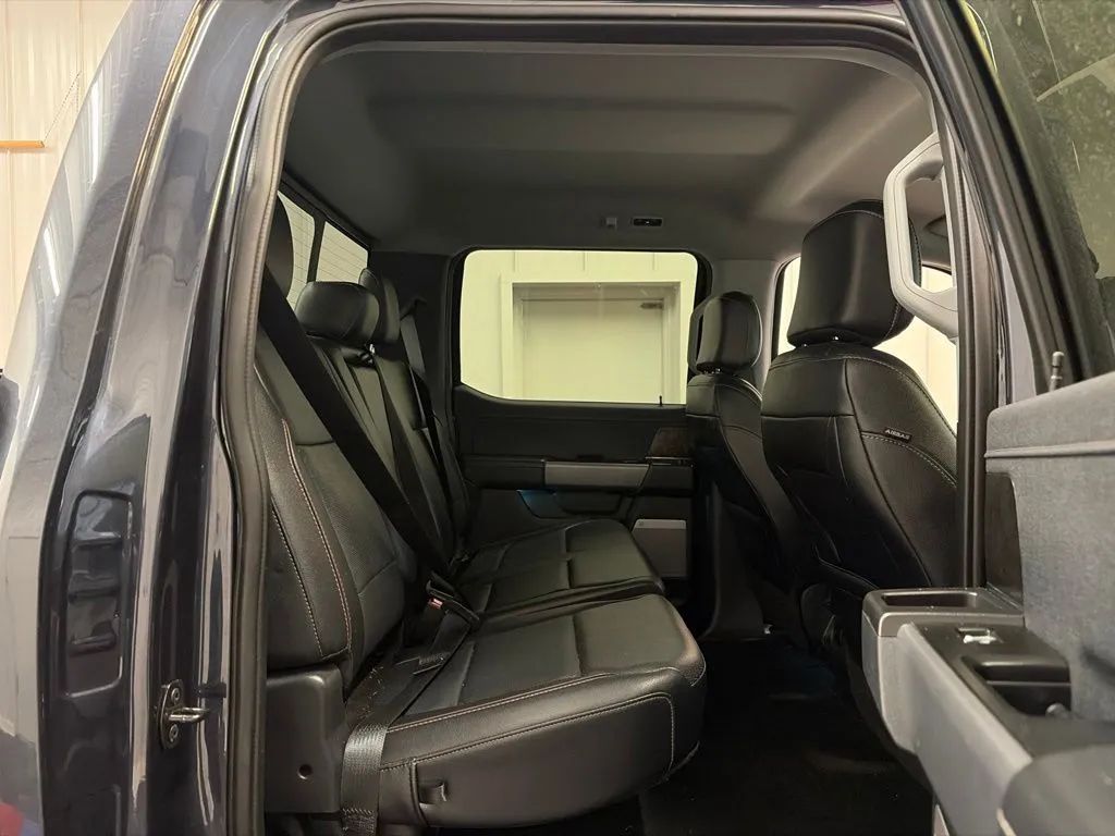 2022 Ford F-150 Lariat - Photo 19