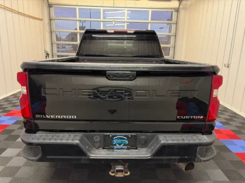 More photos of 2021 Chevrolet Silverado 2500 HD Custom at Candy Cars, NY