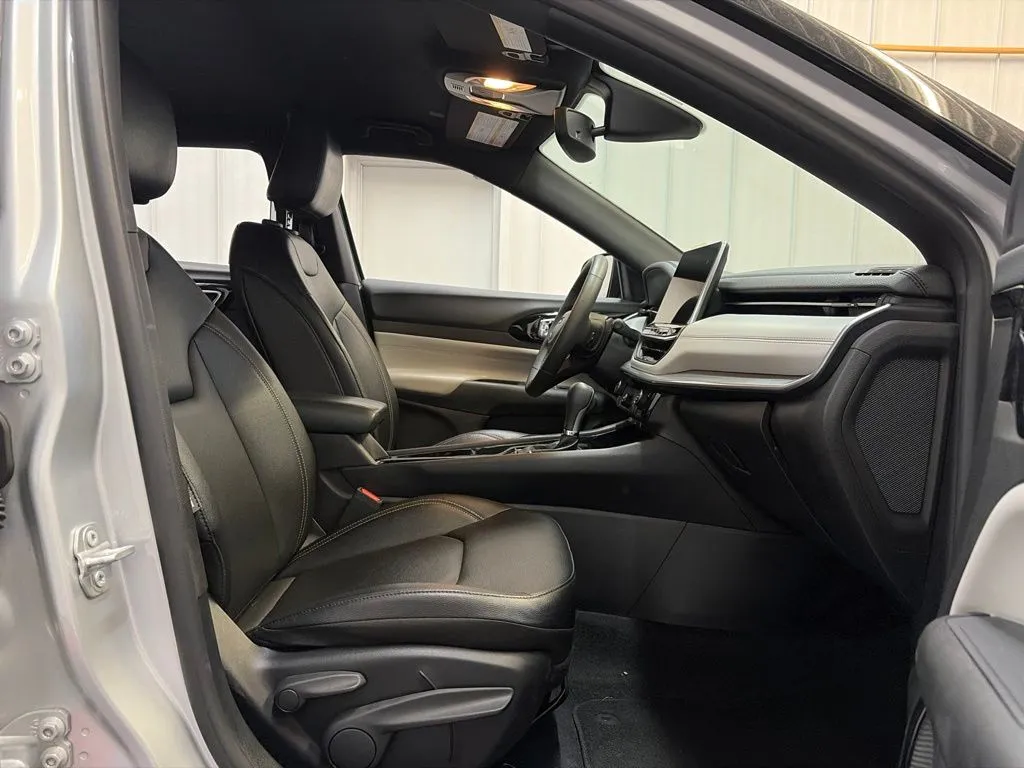 2025 Jeep Compass Limited - Photo 22