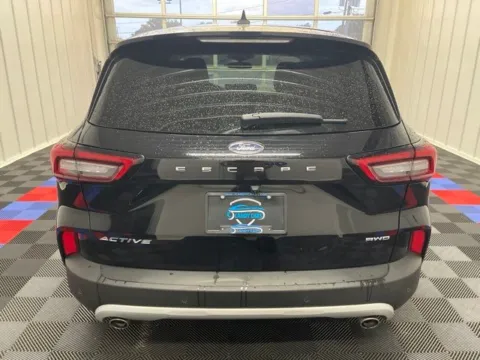 More photos of 2023 Ford Escape Active at Candy Cars, NY