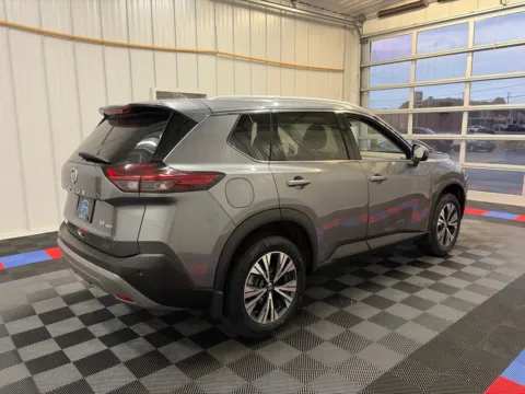 Photos of 2021 Nissan Rogue SV for sale in Syracuse, NY at Candy Cars