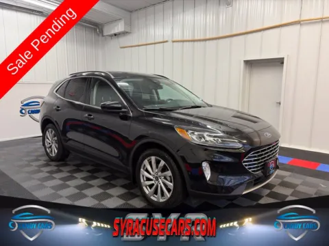 Black 2022 Ford Escape Titanium for sale in Syracuse, NY