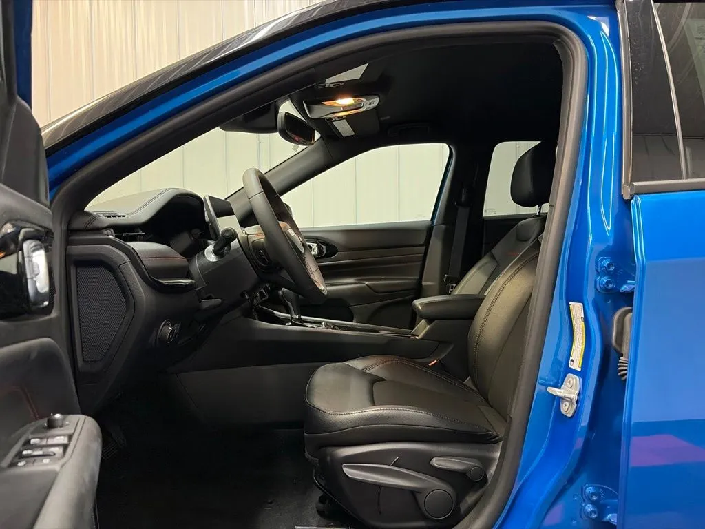 2025 Jeep Compass Trailhawk - Photo 12