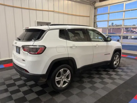 More photos of 2024 Jeep Compass Latitude at Candy Cars, NY